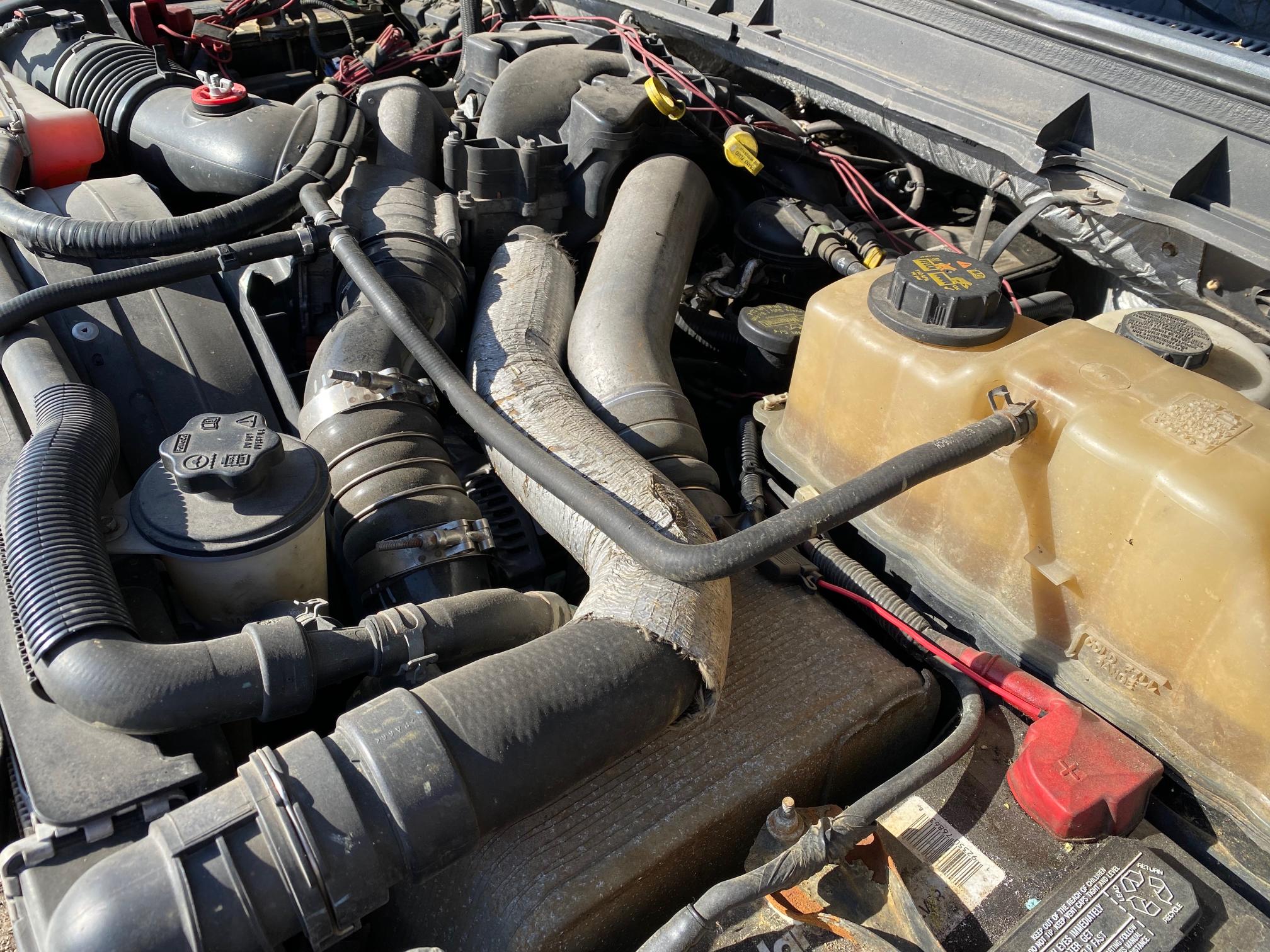 2011 FORD F350 - Image 11